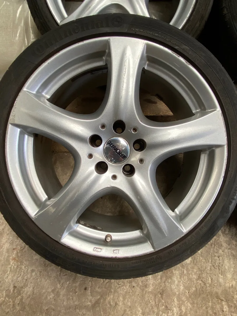 Ford Mondeo Lights and Tyres - Image 3