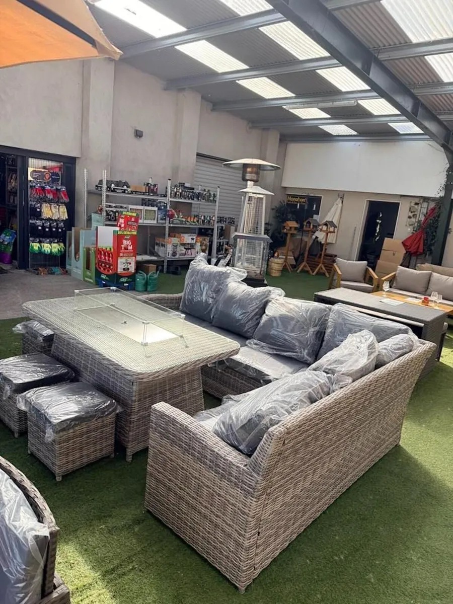Outdoor Garden Furniture - Image 2