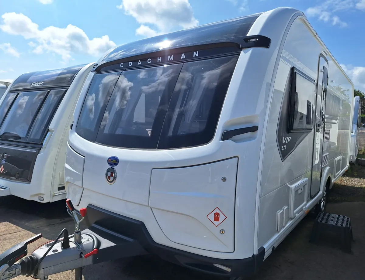 2022 COACHMAN VIP 575 - Image 2