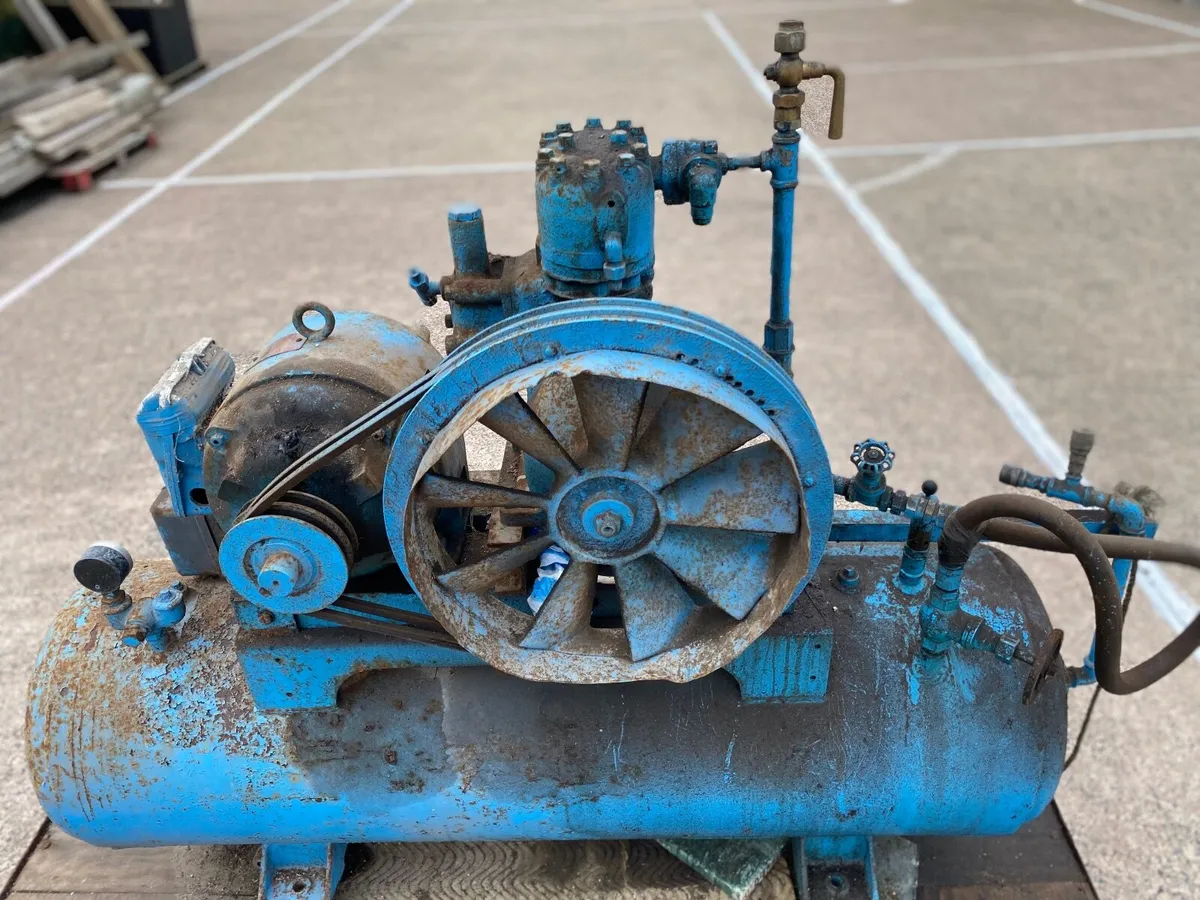 Compressor Brook - Image 1