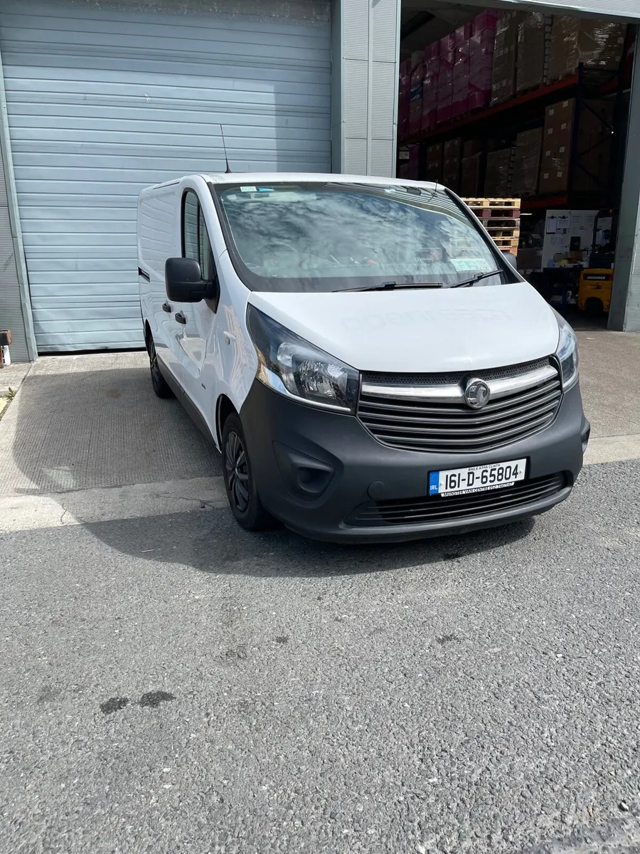 Opel Vivaro 2016 - Image 1