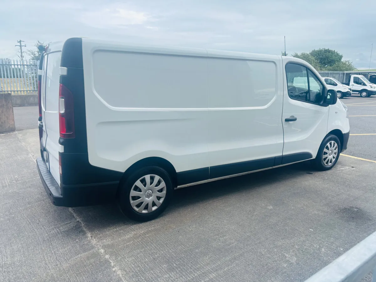 2021 Renault Trafic 2.0 120bhp LWB €13,450 + VAT - Image 4