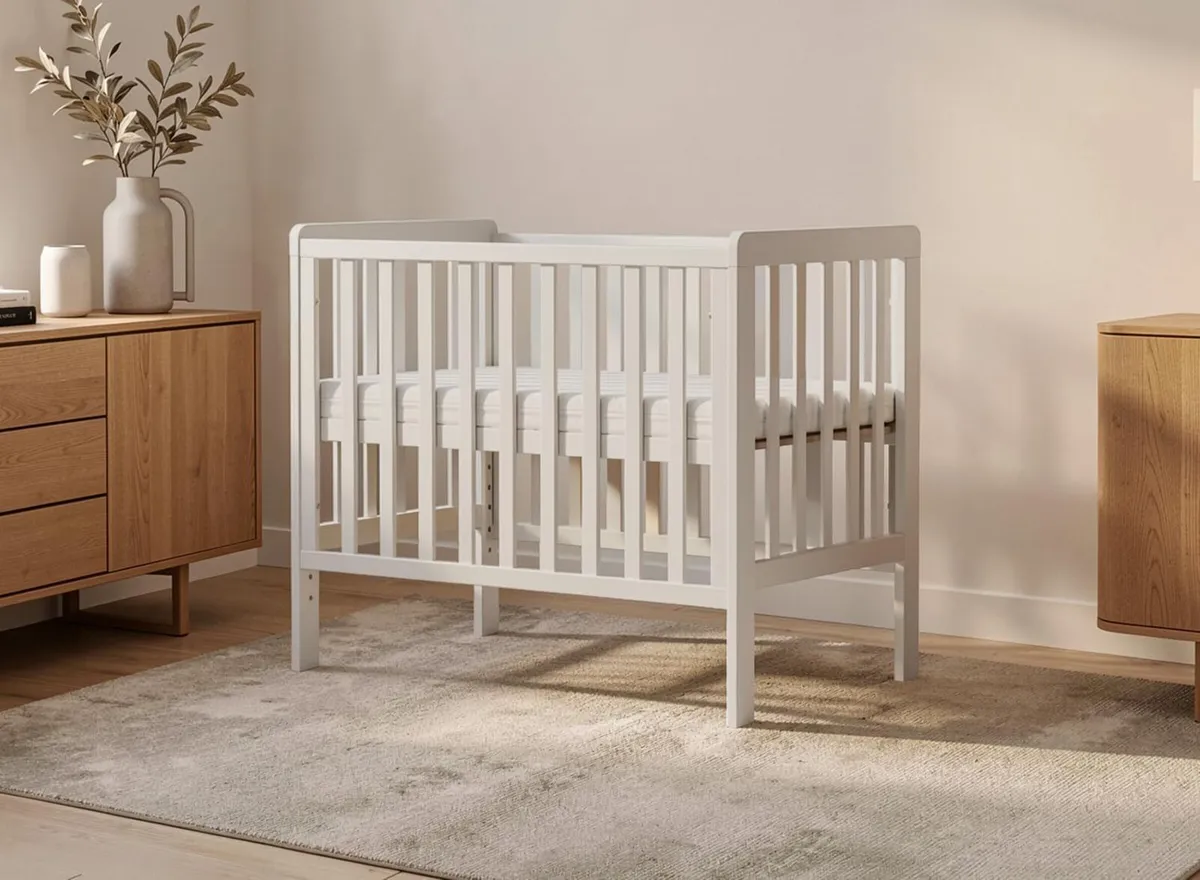 Wooden Baby Cot Bed with Deluxe Aloe Vera - Image 2