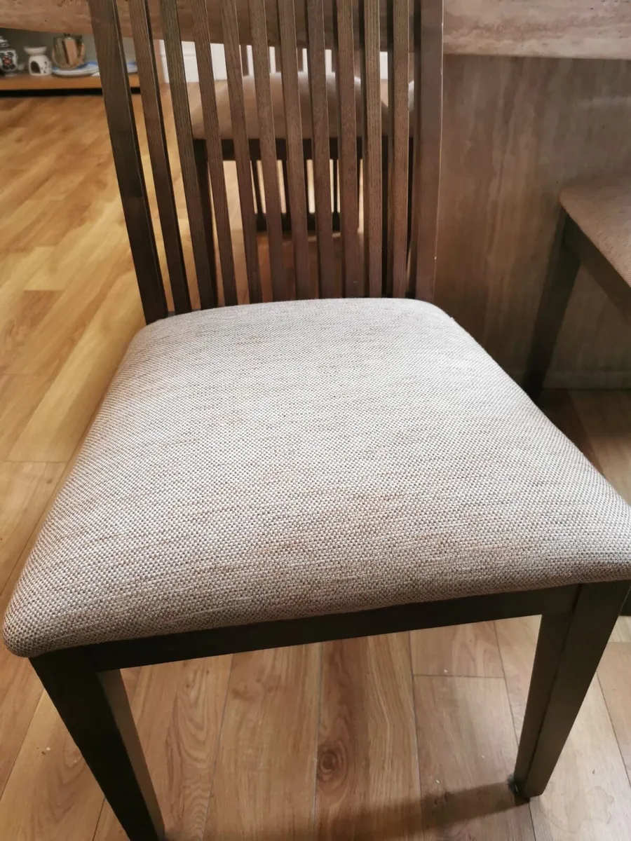 Dining table with 6 chairs - Image 4