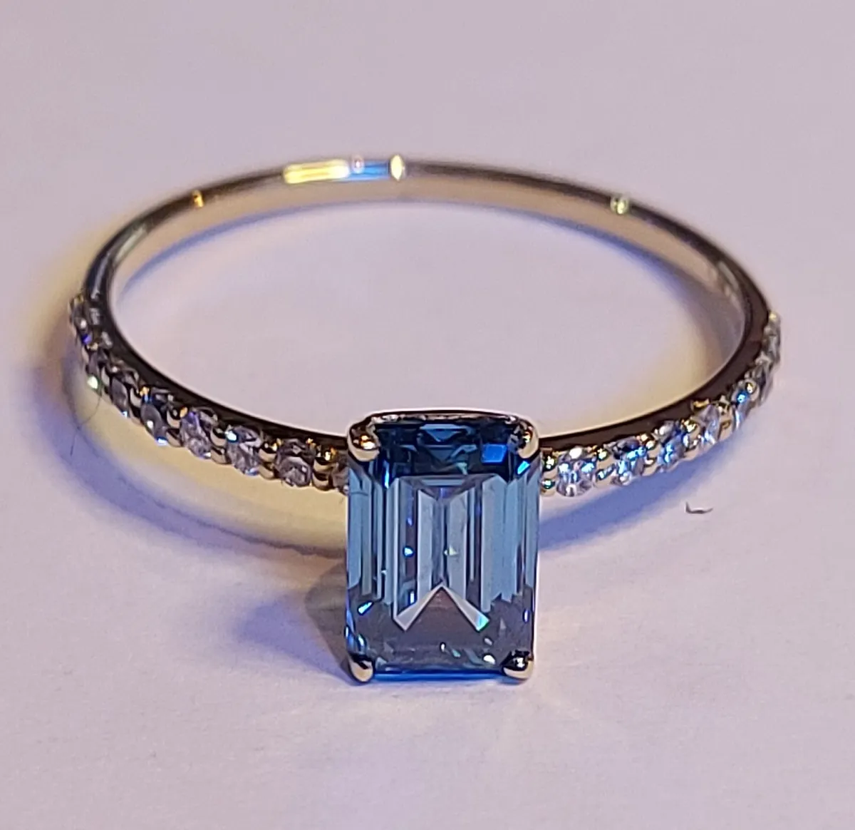 14k Gold ring with 1.32 ct Lab-Grown Diamond IGI - Image 1