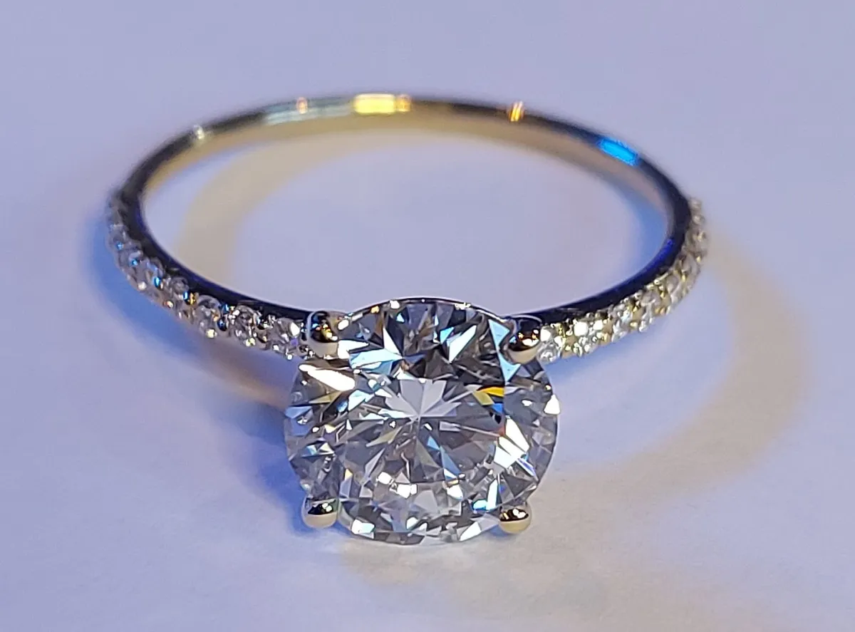 14k Gold ring with 2.22 ct Lab-Grown Diamond IGI - Image 1