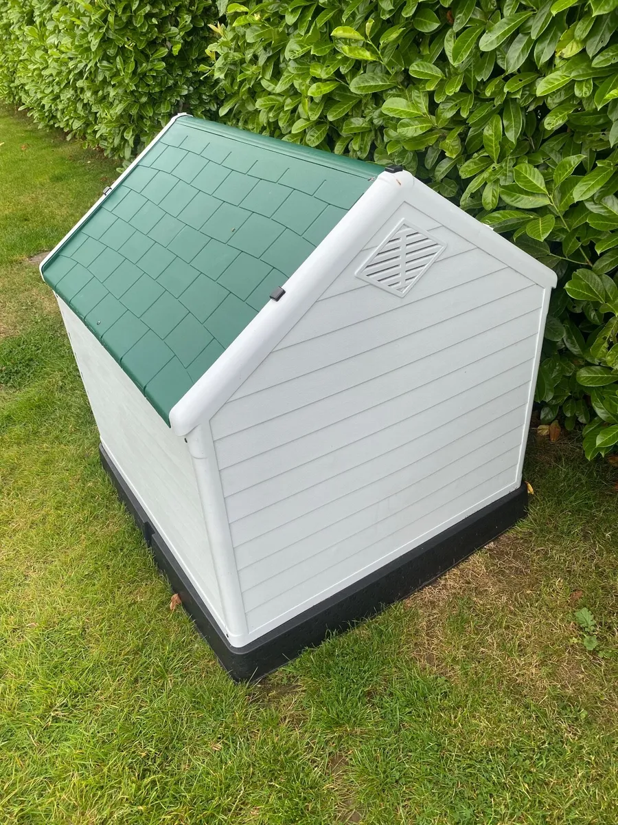 Dog House - Image 1