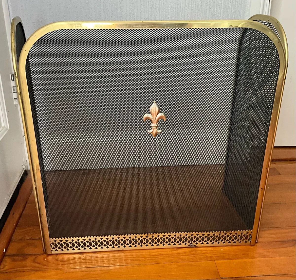 Vintage Gold Brass Fire Screen with Metal Mesh - Image 2