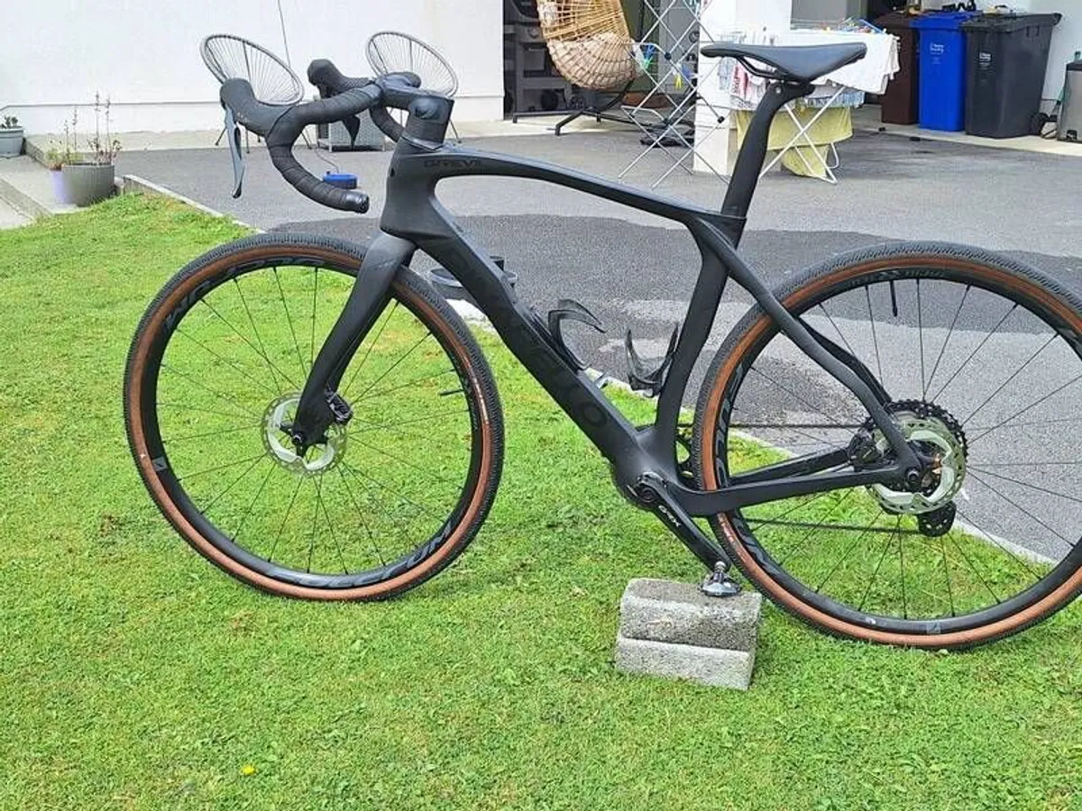 Pinarello F7 Grevil - Gravel Bike - Image 4