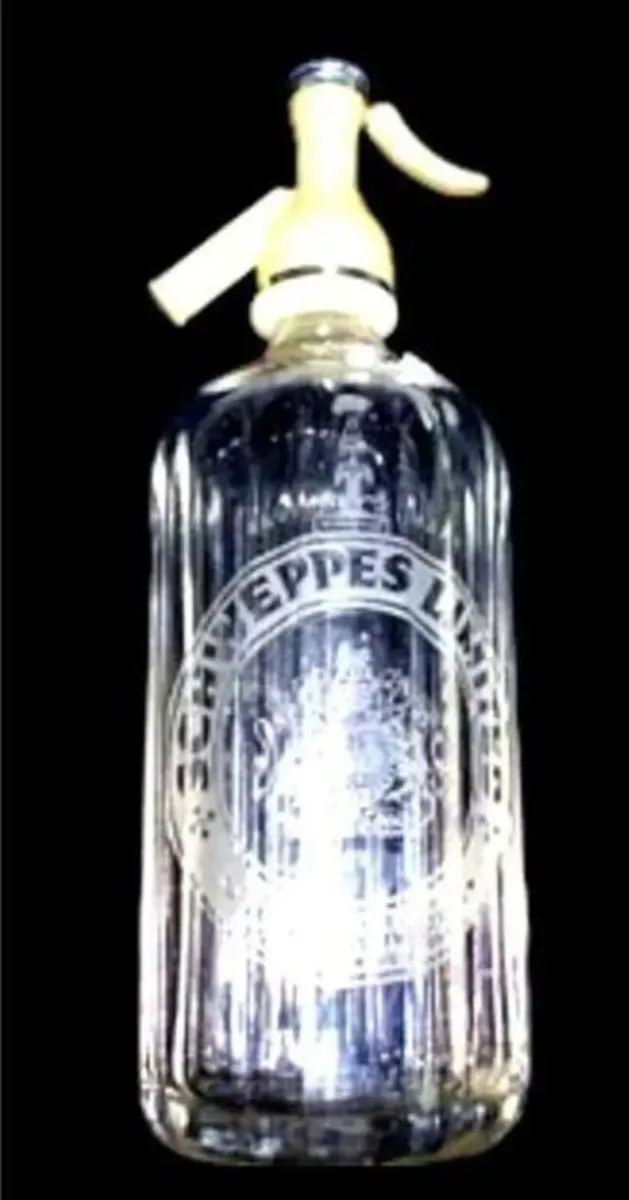 Vintage 1950s Schweppes Soda Siphon - Image 2