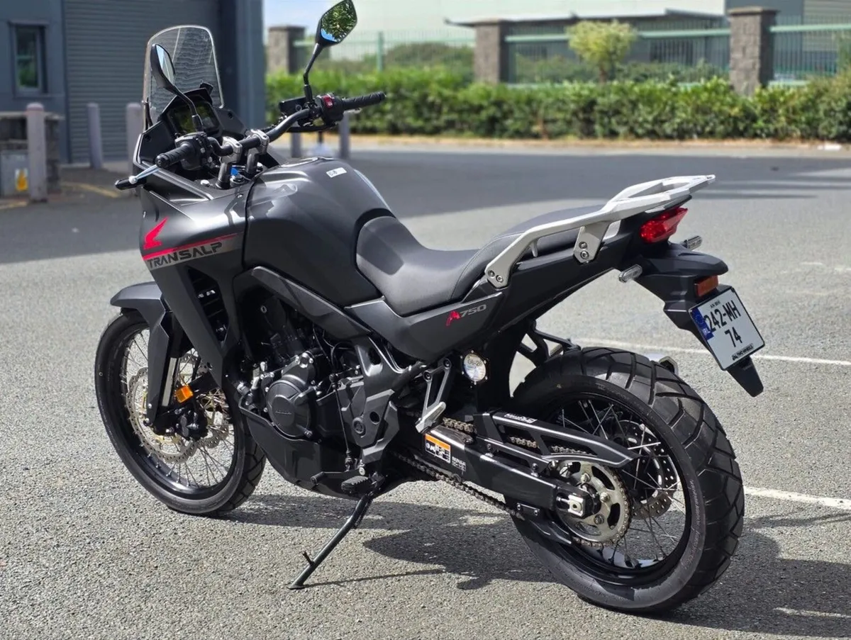 242 Honda XL750 Transalp (only 2199km) - Image 4