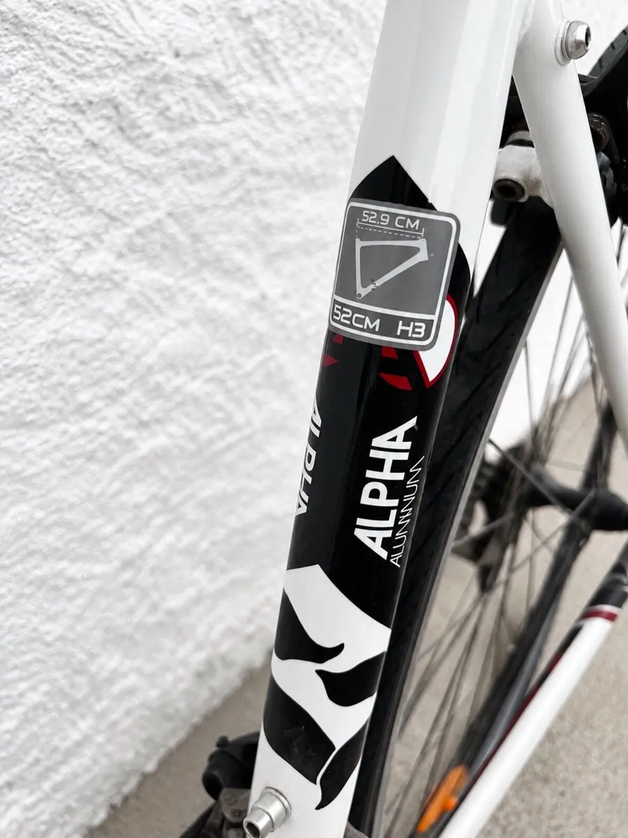 Trek Alpha 52cm Road Bike (Aluminium Frame) - Image 2