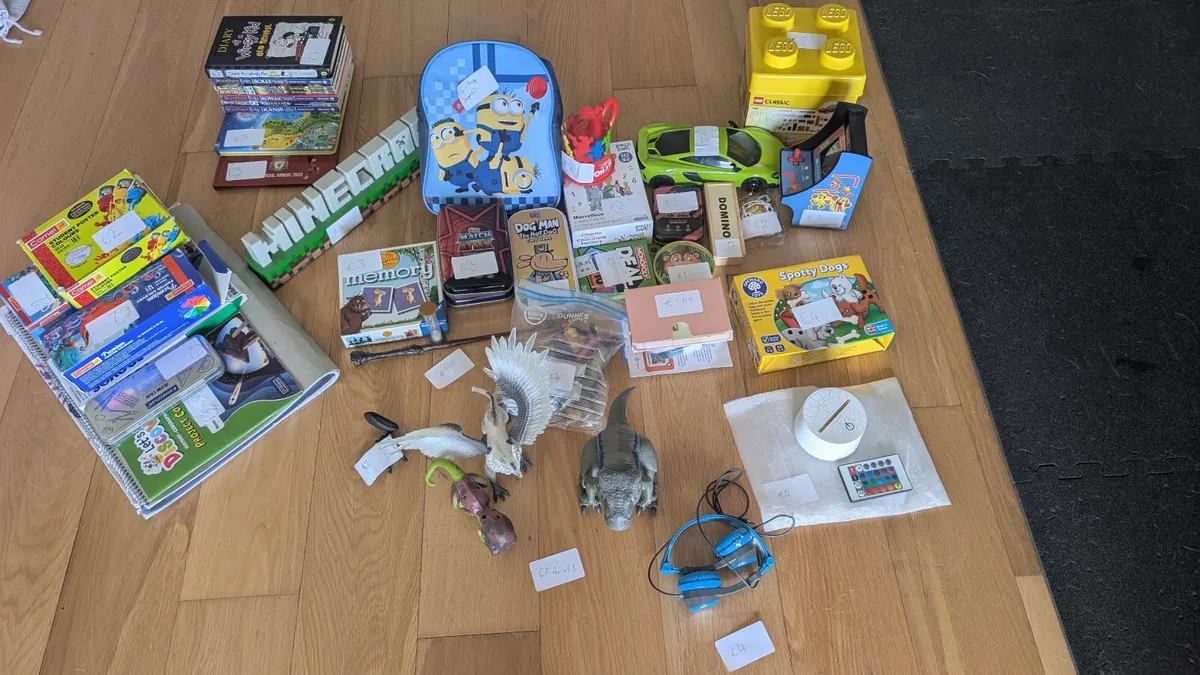 Art, toys, games - All for €75.00 - Image 4