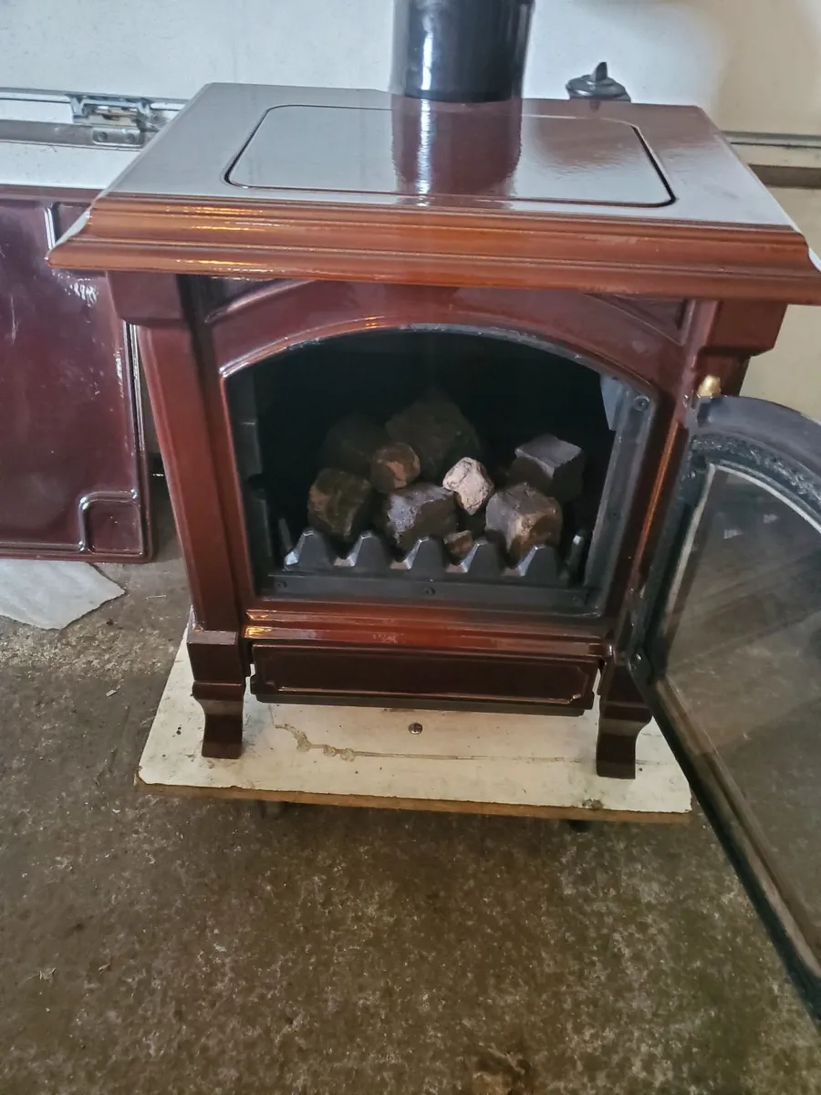 Nestor Martin 5kw oil stove demo model - Image 3