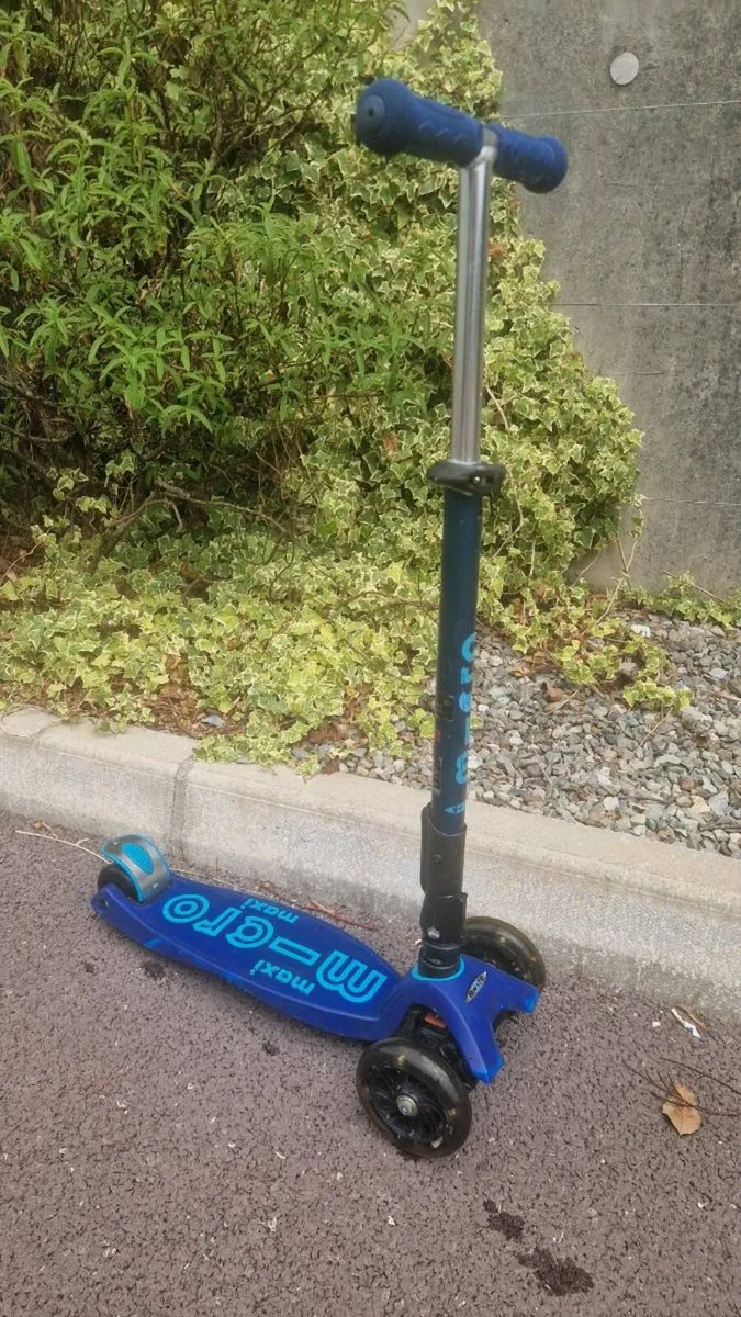 Micro Scooters - Image 1