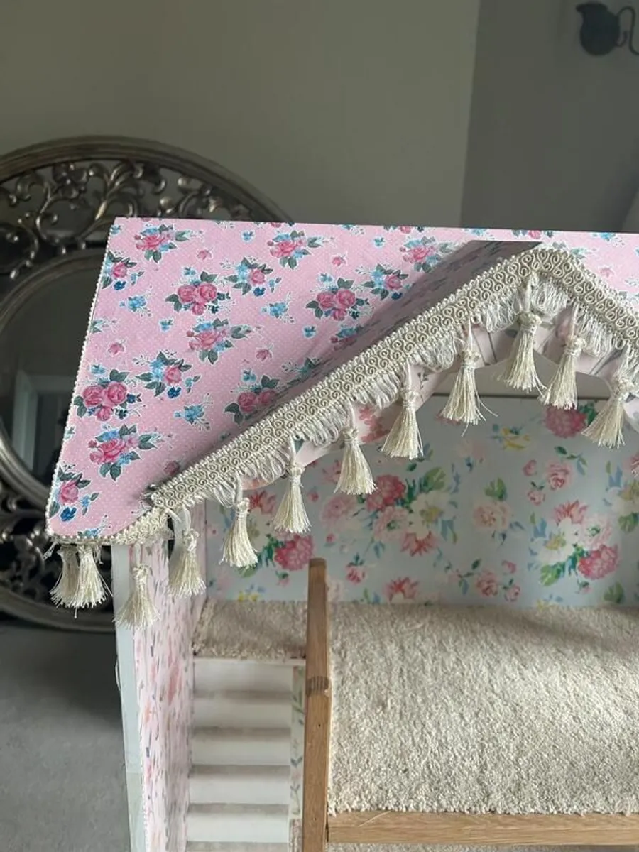 Giant Luxury Wooden Doll's House - Image 3