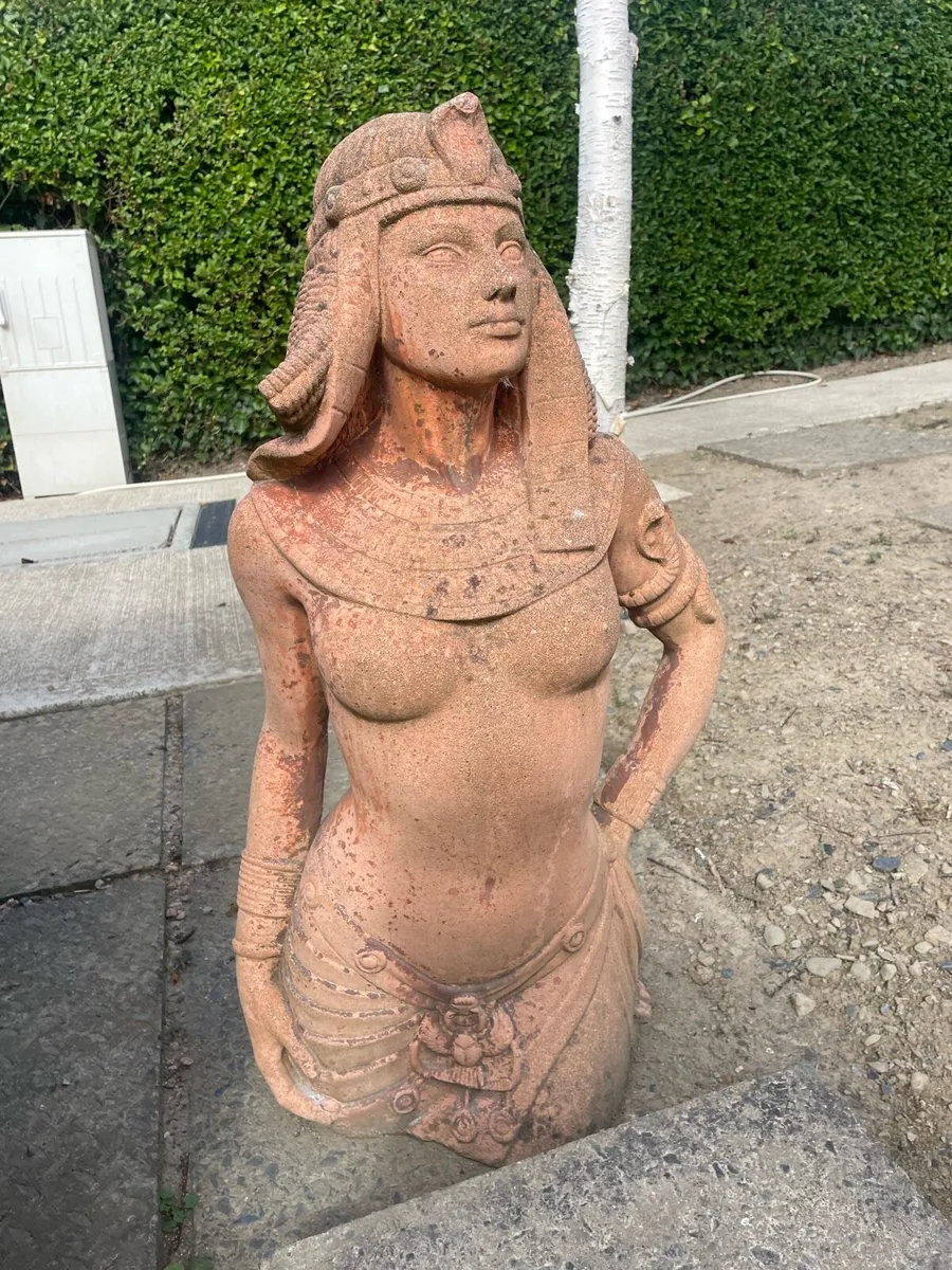 Garden statue - Image 2