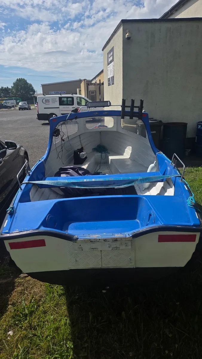 Boat - Image 3