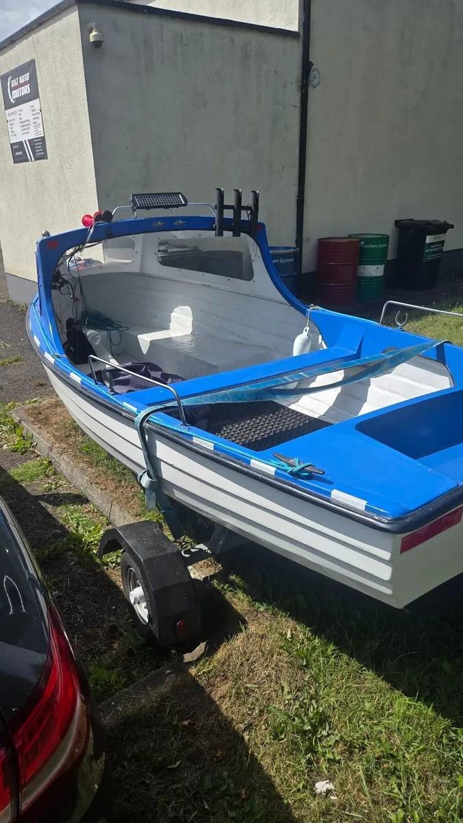 Boat - Image 4