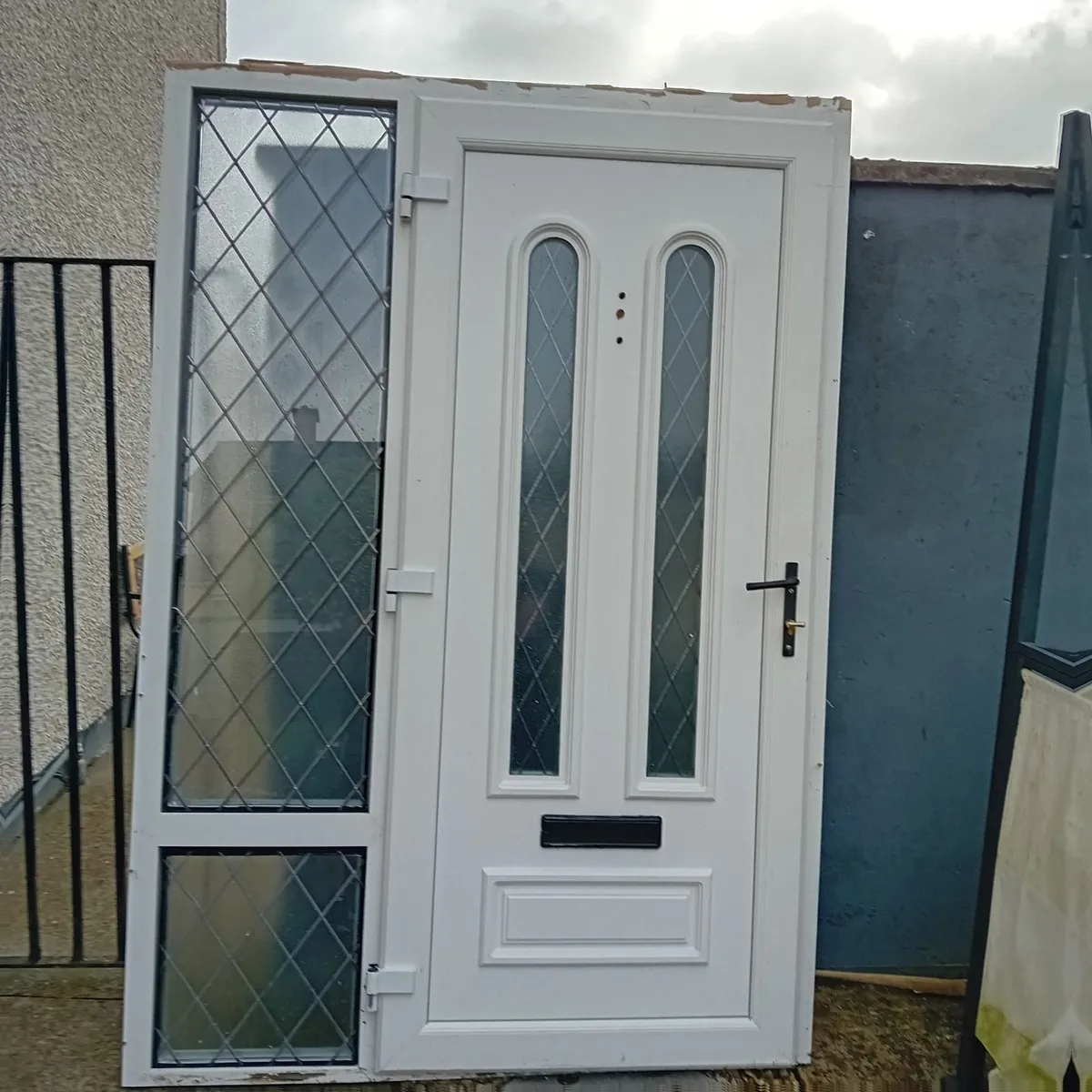 Door - Image 2