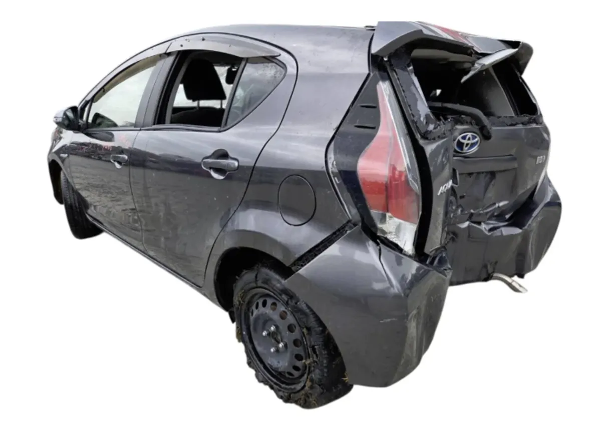 Various 2011-2021 MK1 Toyota Aqua For Breaking - Image 4