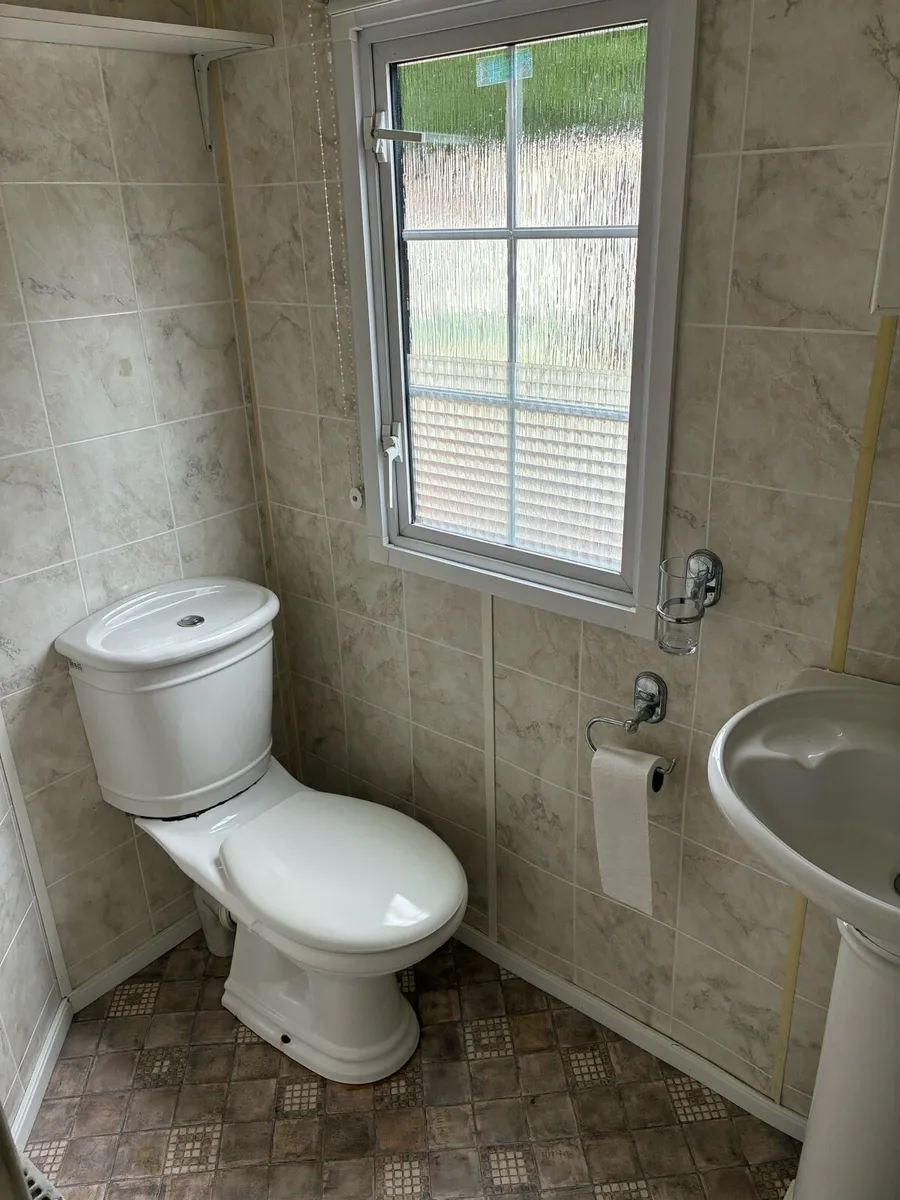 Mobile Home - Image 4