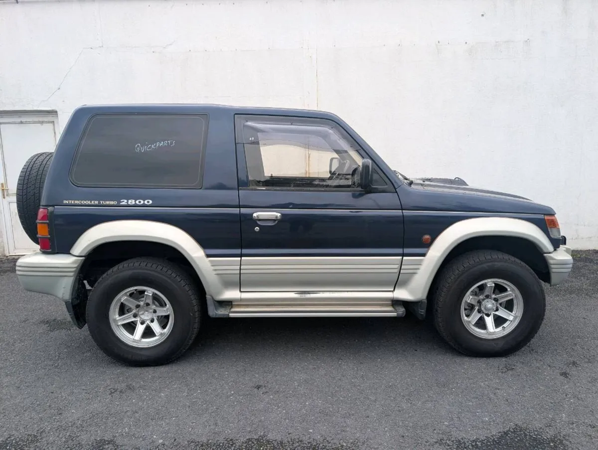 Mitsubishi Pajero 1994 JUST IN FROM JAPAN - Image 4
