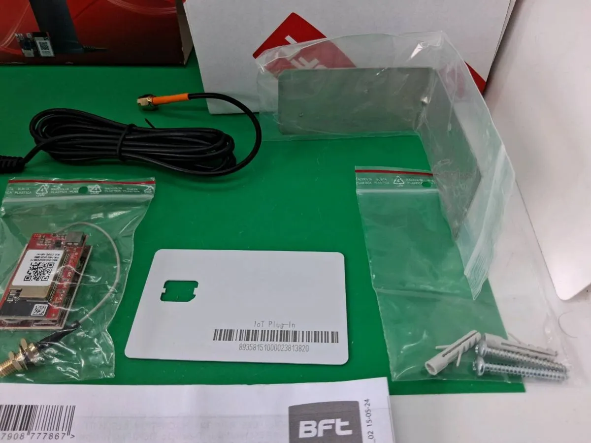 Postage - 4 x BFT KIT EasyAXS B-EBA MOBILE GATEWAY - Image 3