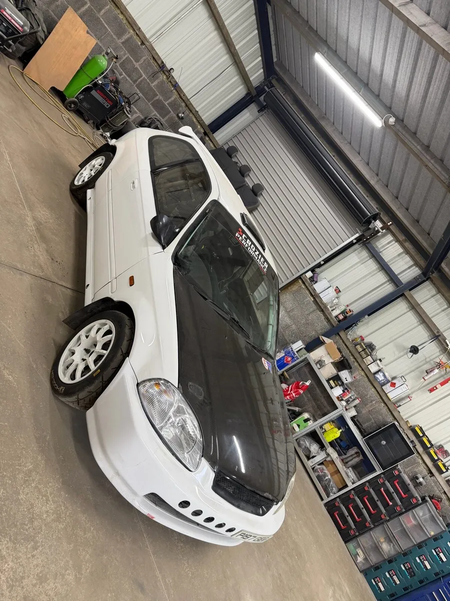 11F Honda civic - Image 1