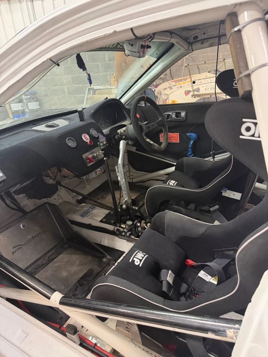 11F Honda civic - Image 4
