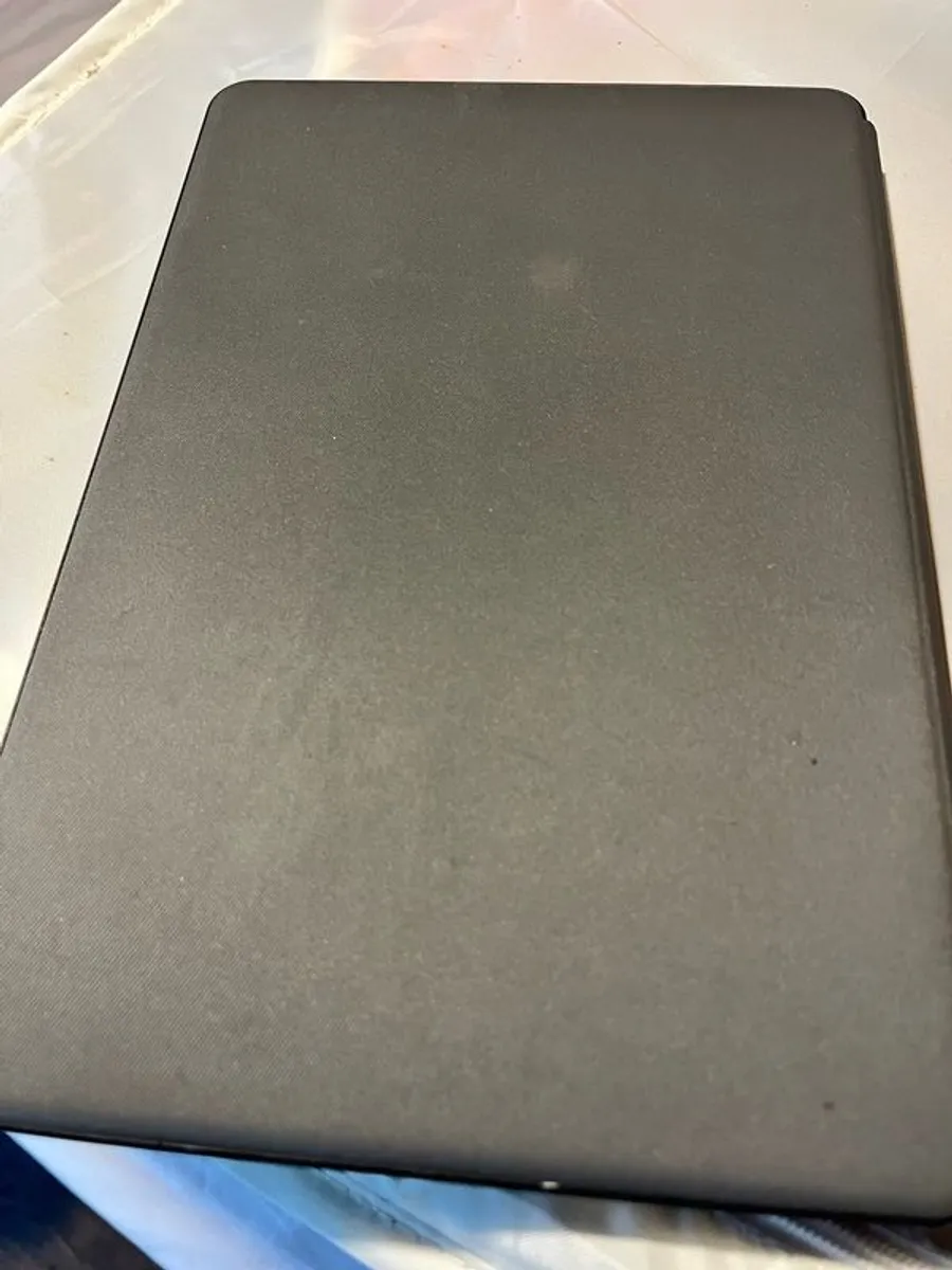 Lenovo Chromebook - Image 4