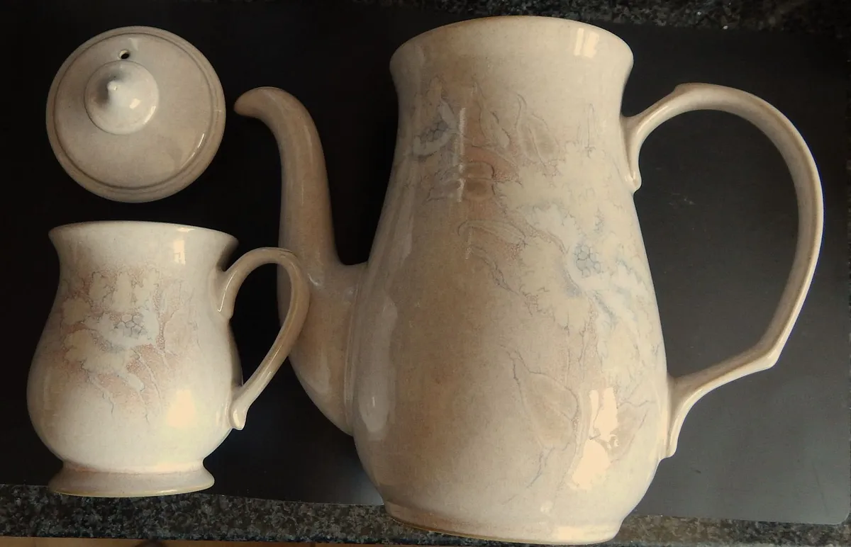 Denby Pottery Coffee Pot & 3 Mugs - Image 3