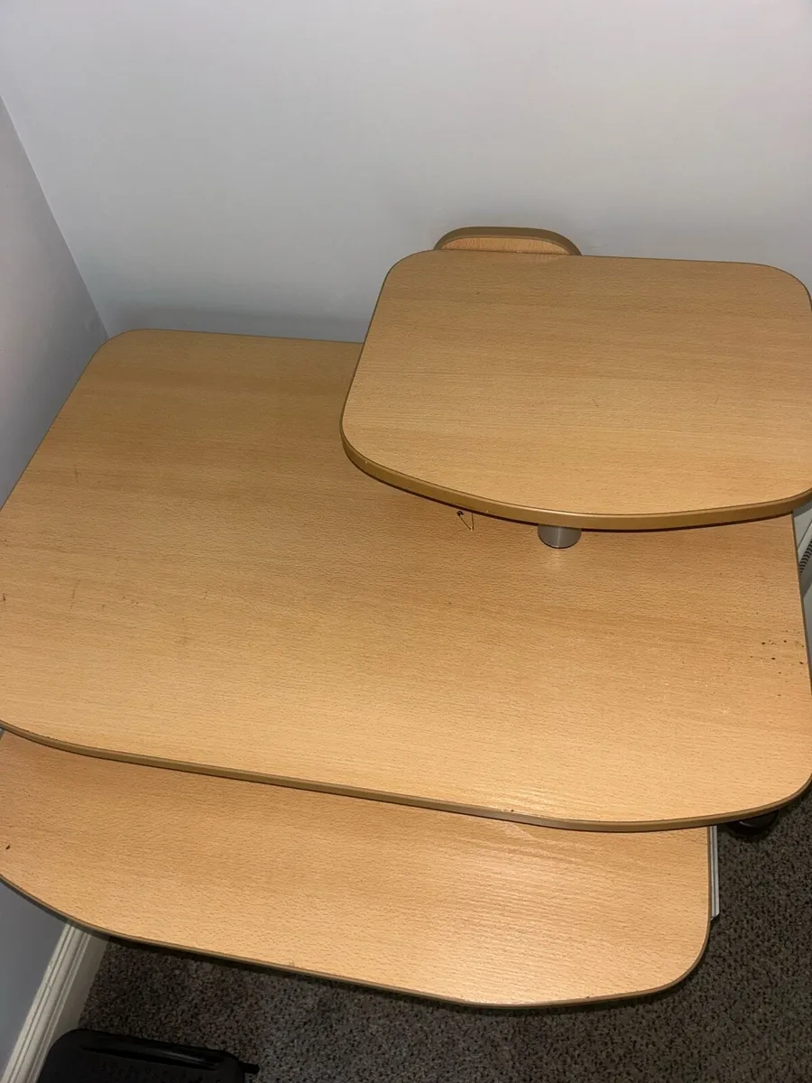 Desk - Image 2