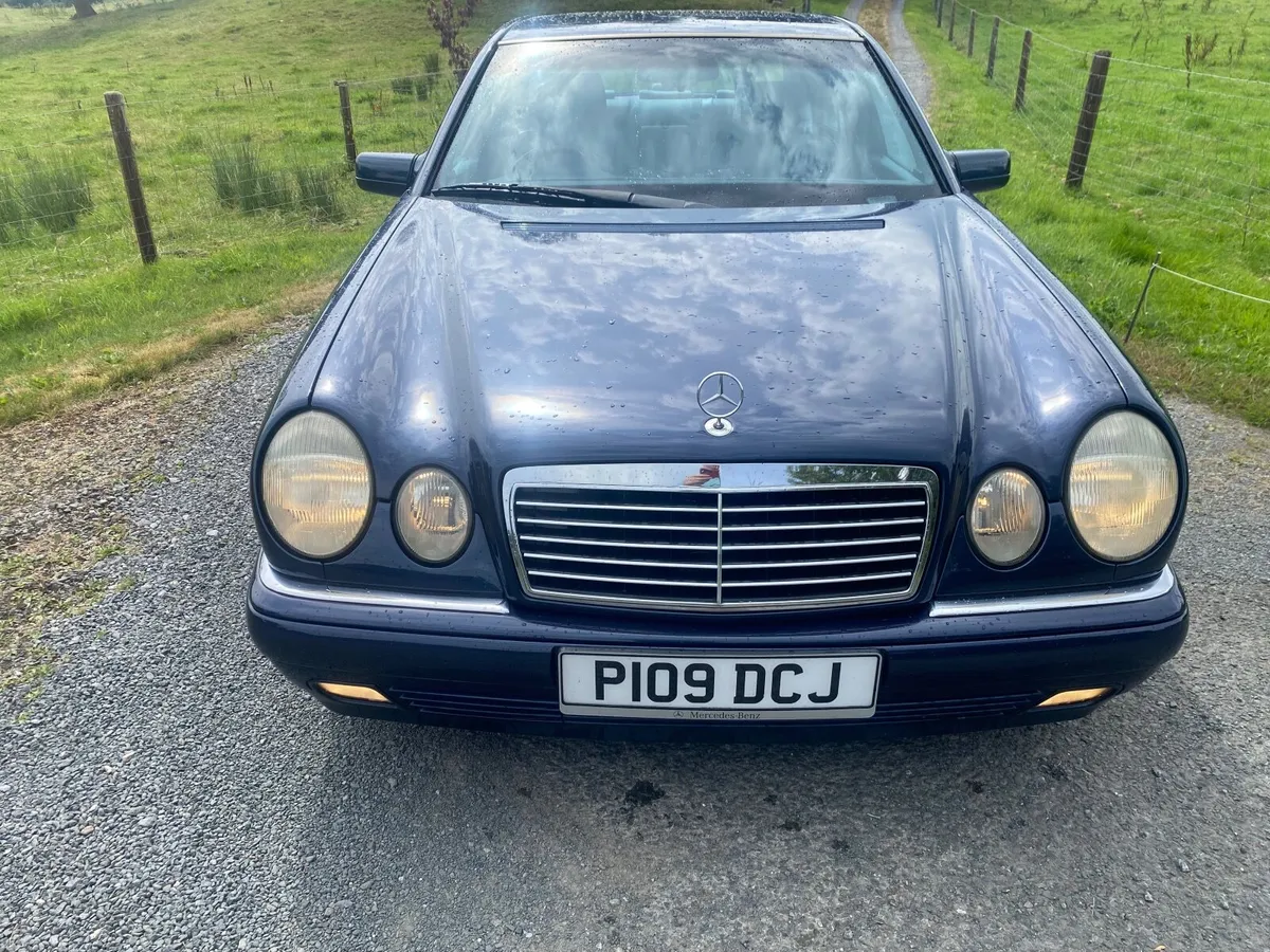 Mercedes E280 Avantgarde - Image 1