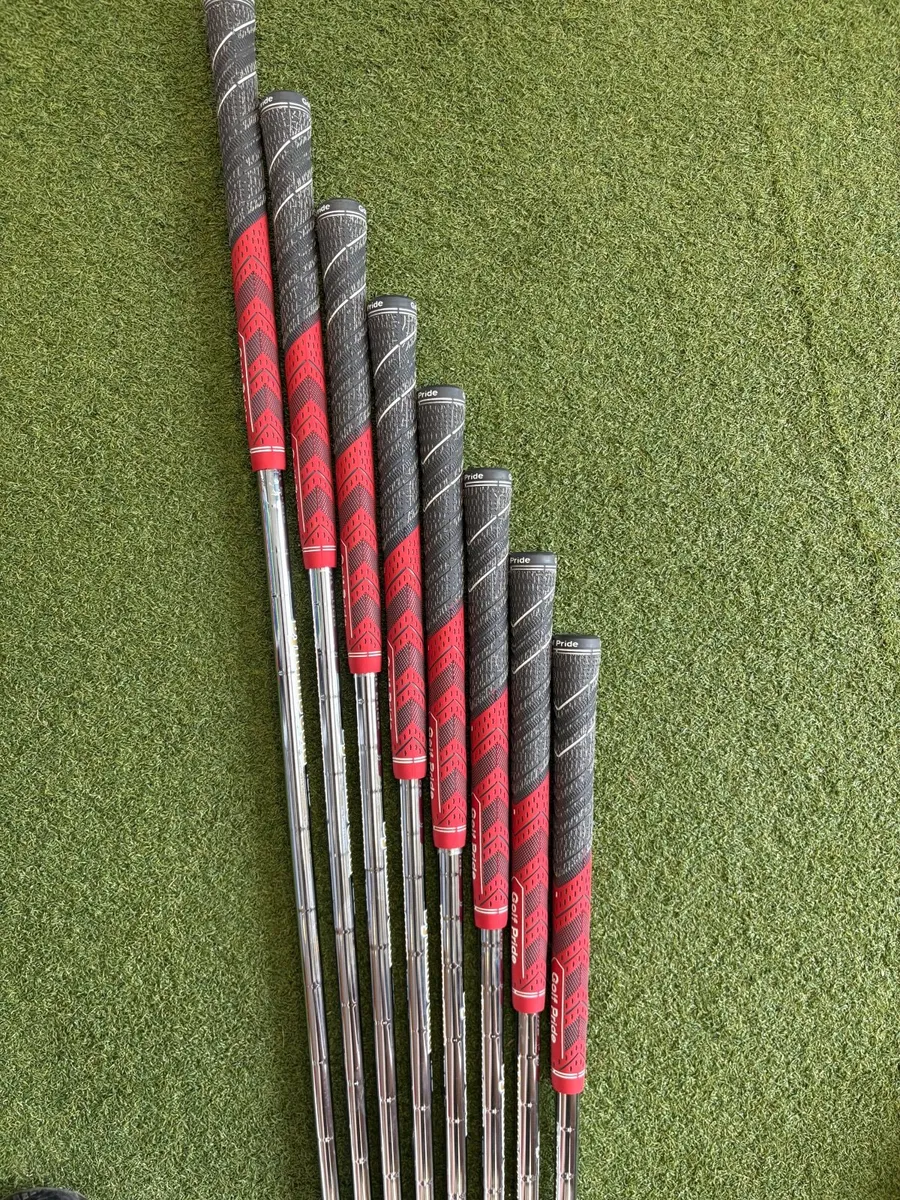 Titleist T Series Irons 4-GW - Image 4