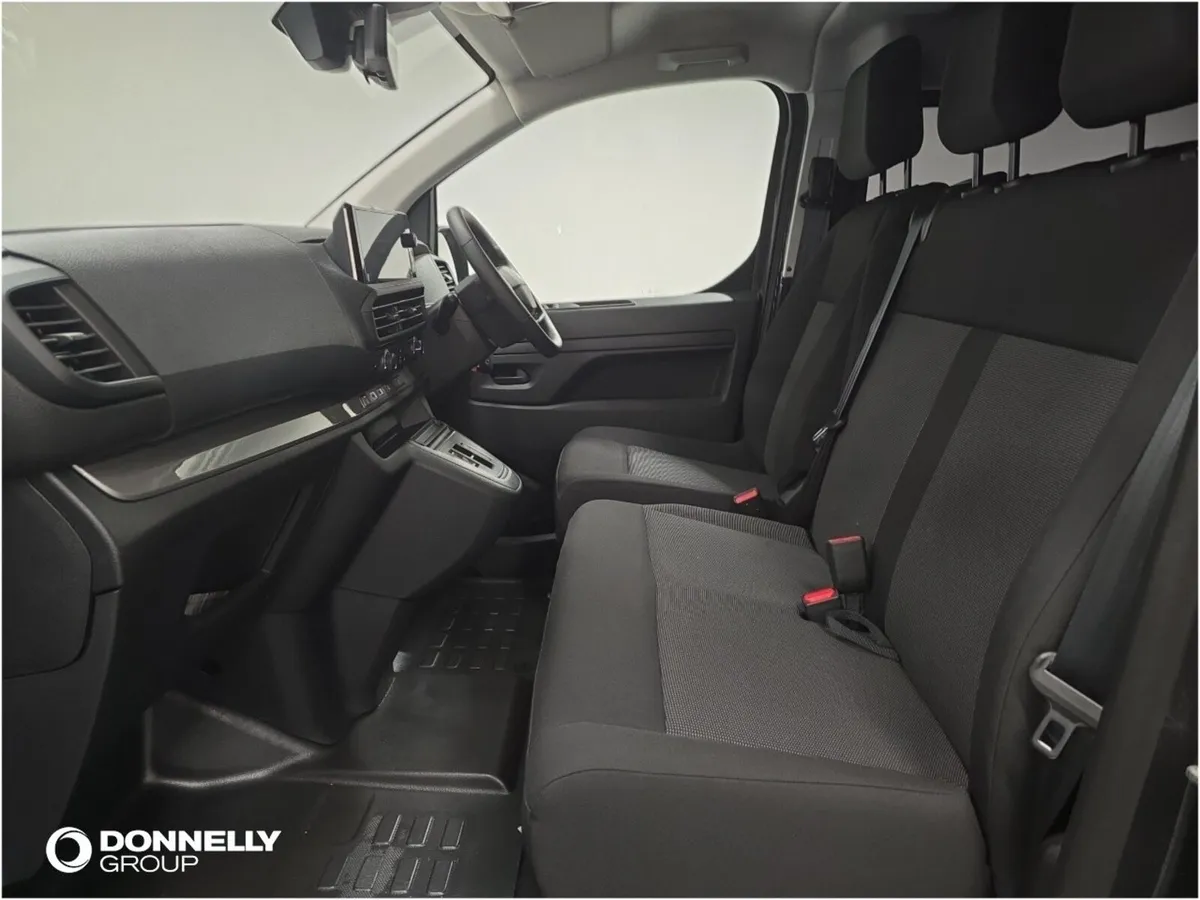 Vauxhall Vivaro Xl Diesel Pro - Image 4