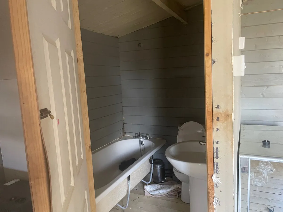 Log cabin - Image 3