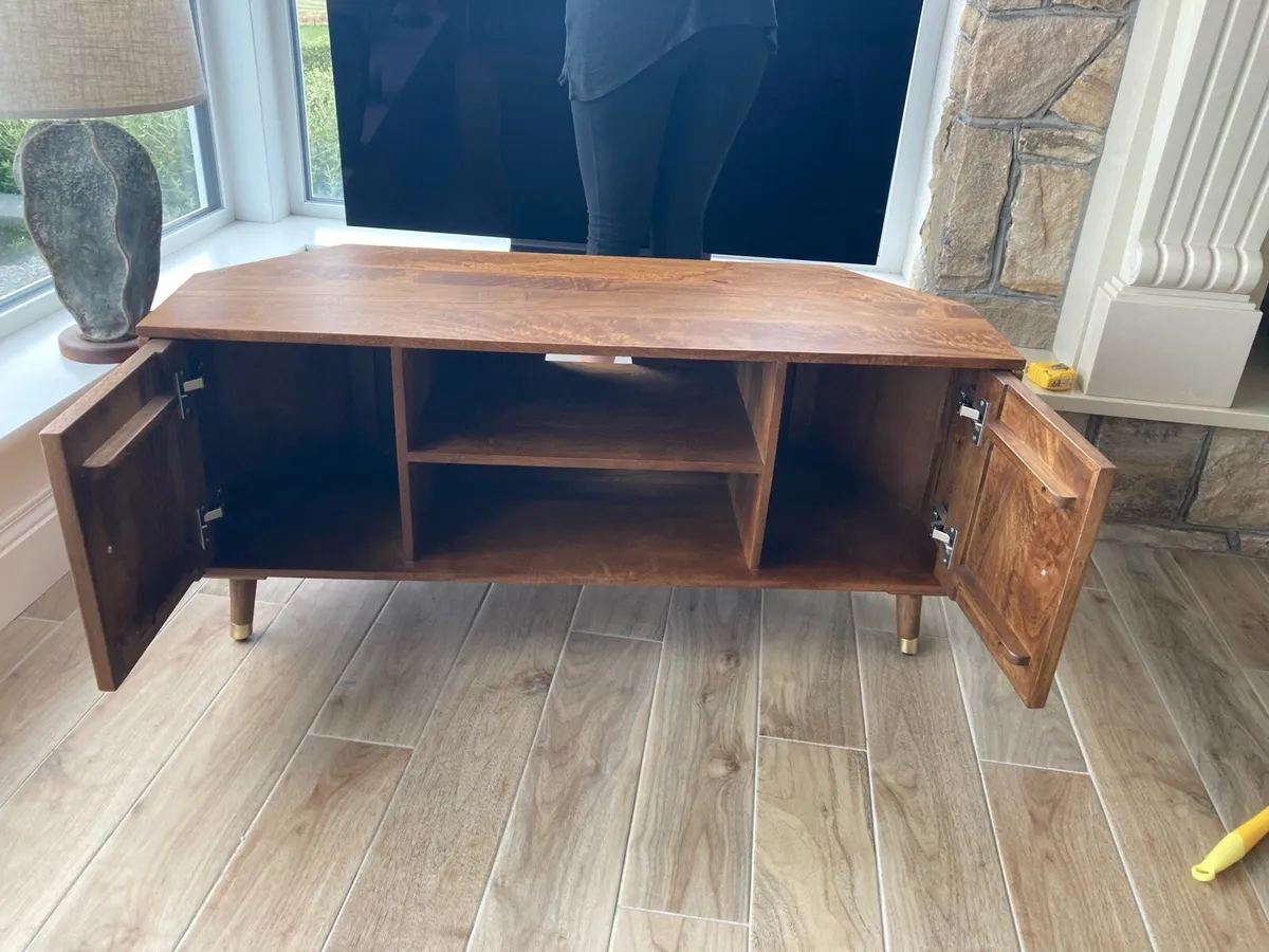 Tv stand corner unit - Image 3