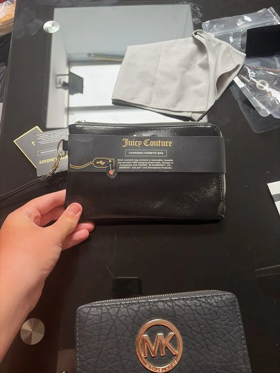 purse - Image 2