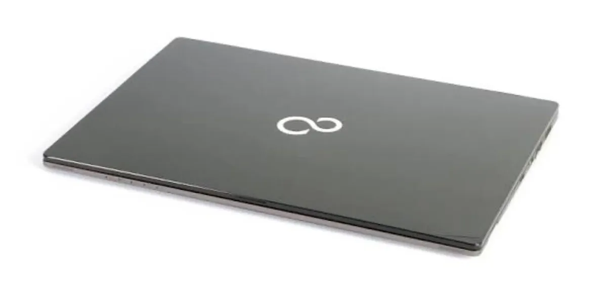 Fujitsu Laptop - Image 1