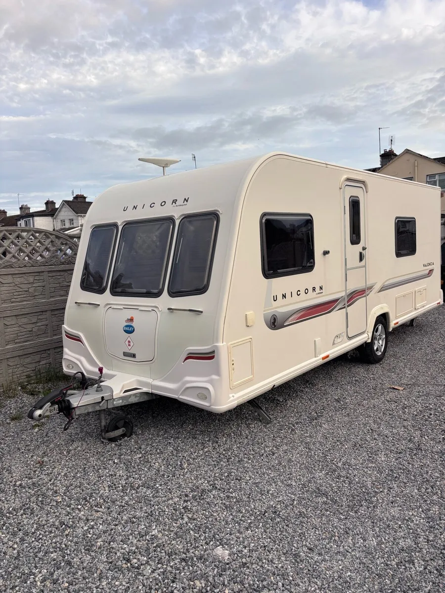 2012 Bailey unicorn - Image 1