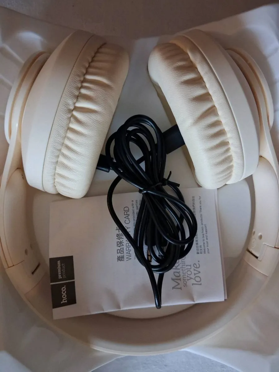 Wireless headphones - Image 3