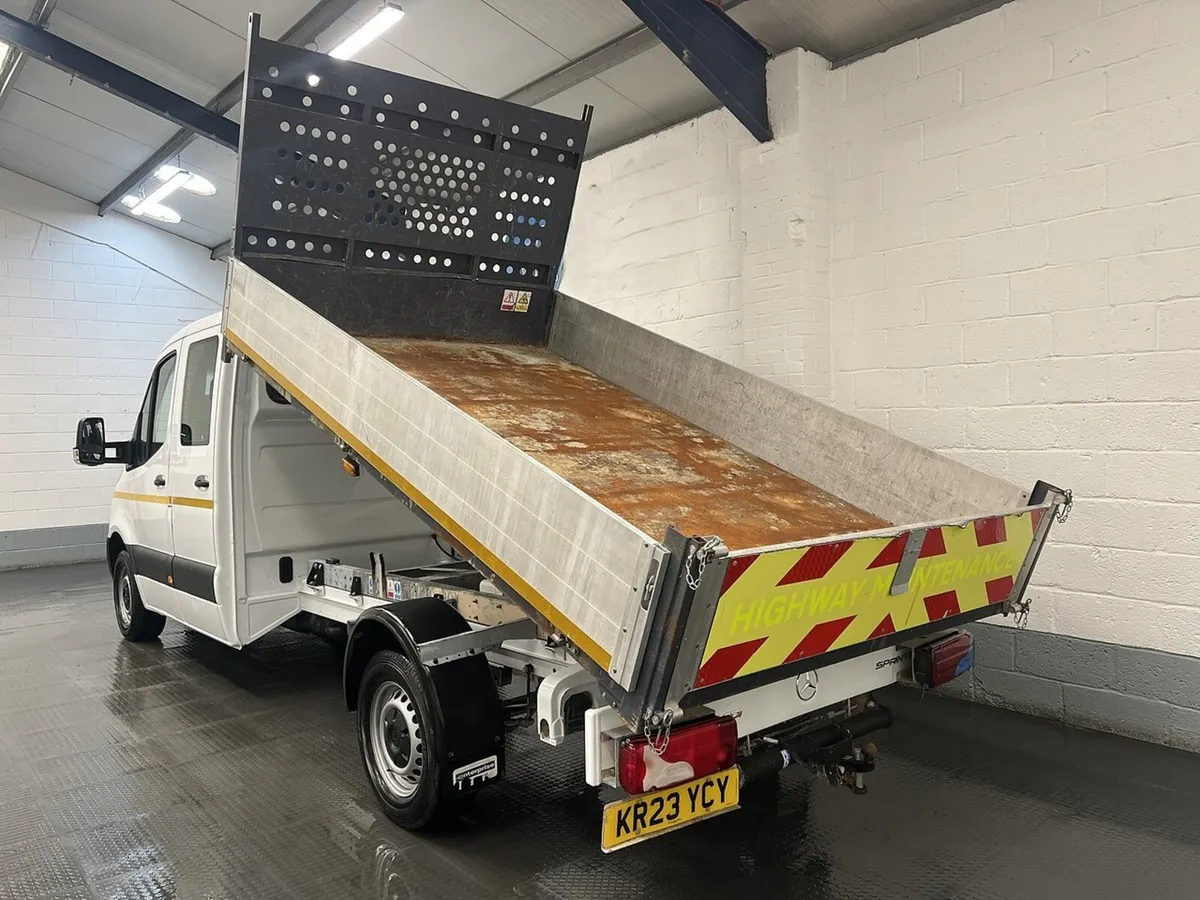 2023 Mercedes-Benz Sprinter Tipper Van - Image 2