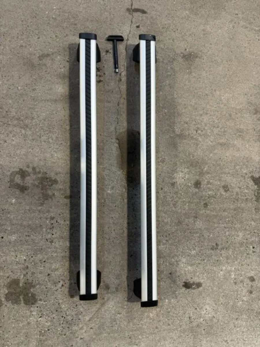 Audi Q5 Roof Bars 2020-2025 - Image 1