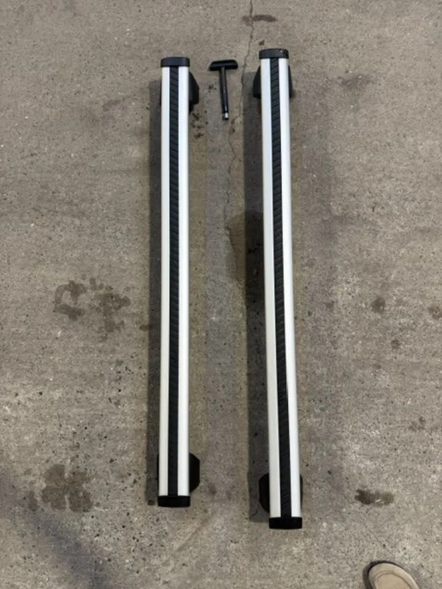 Audi Q5 Roof Bars 2020-2025 - Image 2