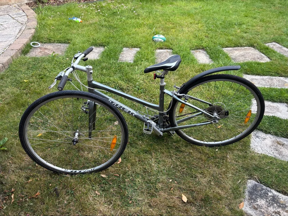 TREK bicycle - Image 2
