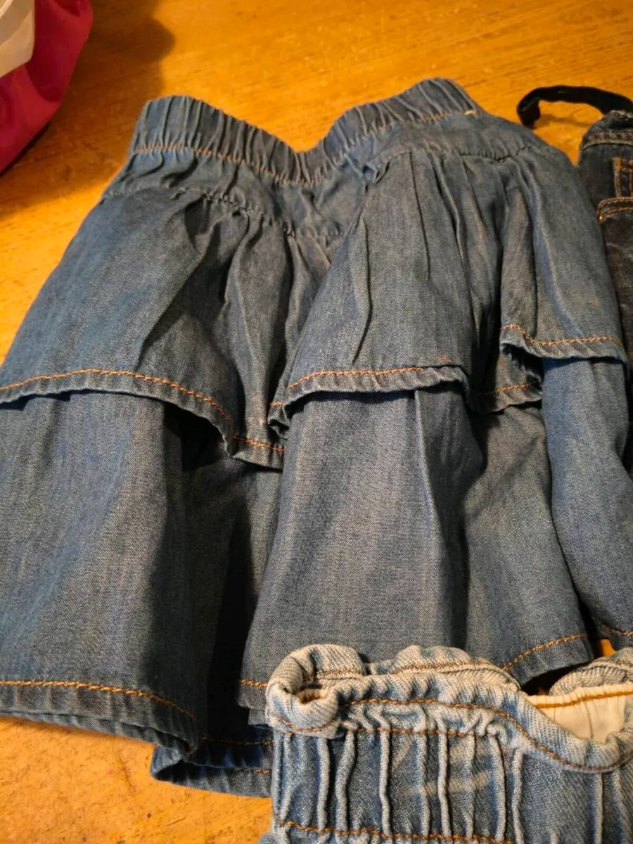 3 girls Denim Skirts
1 next 8 years
1 Denim & co 8 - Image 2