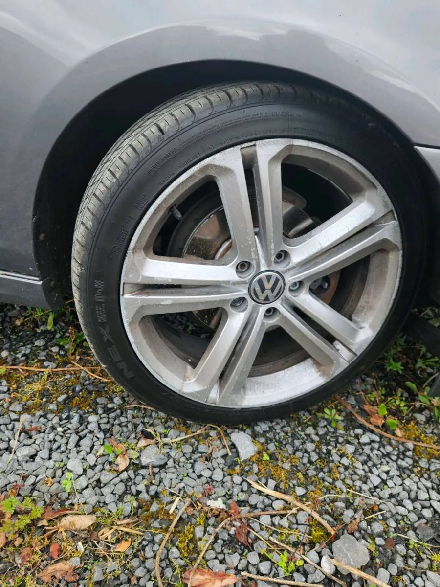 VG golf tsi r line 1.2l for sale (parts) - Image 4