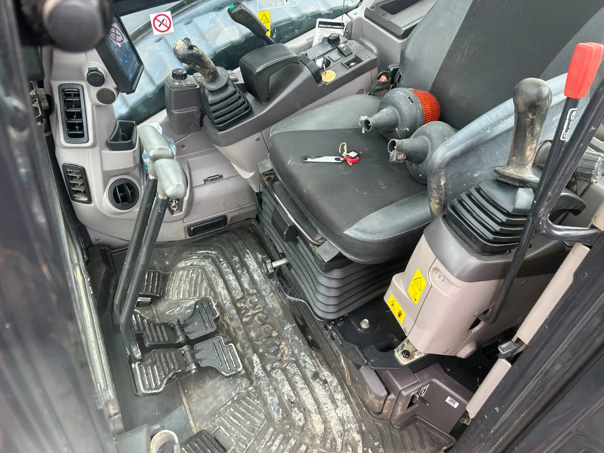 2022 Kubota U50-5 Excavator - Image 4