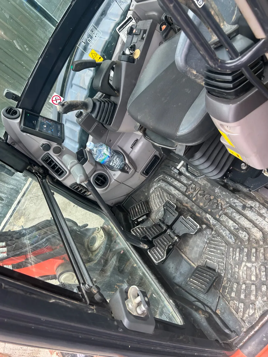 2022 Kubota U50-5 Excavator - Image 2